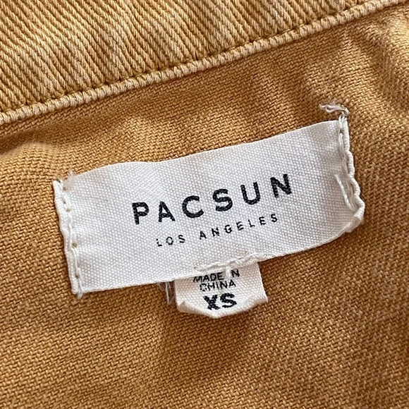 PacSun Mustard Yellow Cropped Jean Jacket Women’s Sz XS Raw Frayed Hem Denim - Picture 10 of 14